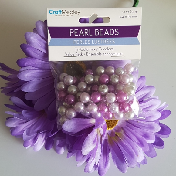 Purple Lilac Silver Glass Seed Beads, 1.2oz (…